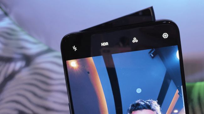 معرفی تلفن‌ هوشمند Oppo Reno 5G